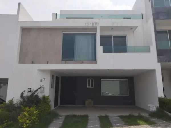 Casa en Remate en Parque de la Castellana, San Andrés Cholula MM8011