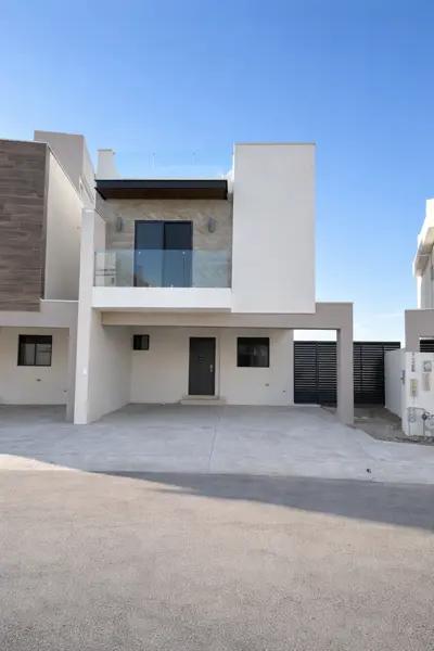 Casa en renta en Puerta Jardín, Apodaca, cerca del Aeropuerto Mariano Escobedo Casa en renta en Puerta Jardín, Apodaca, cerca del Aeropuerto Mariano Escobedo