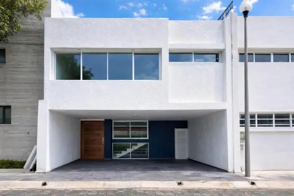 CASA EN VENTA EN FRACCIONAMIENTO RESIDENCIAL, JUAN C. BONILLA, PUEBLA