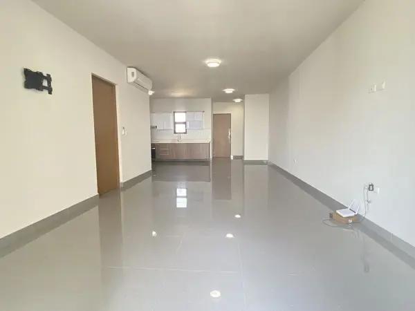 RENTA DEPARTAMENTO CON BALCÓN en Santa María RENTA DEPARTAMENTO CON BALCÓN en Santa María