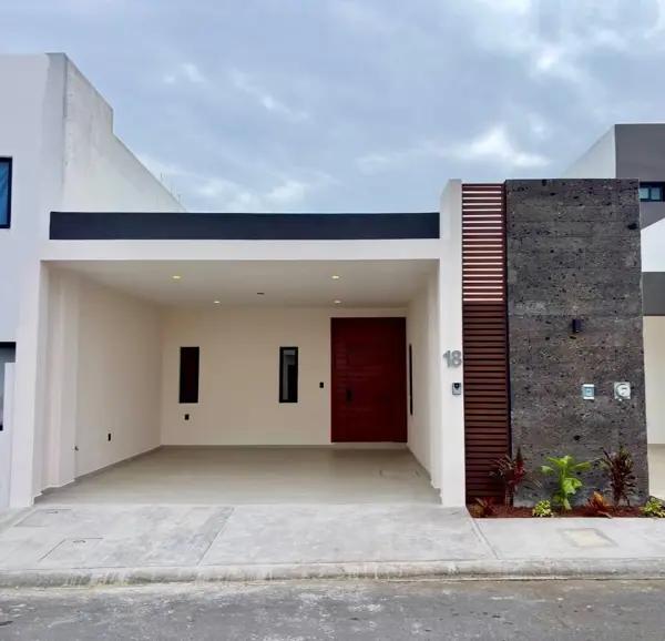 CASA DE UN NIVEL EN VENTA EN LOMAS DE LA RIOJA CASA DE UN NIVEL EN VENTA EN LOMAS DE LA RIOJA
