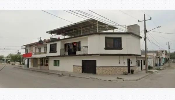 Casa en Remate en Monterrey: Amplia CASA en La Alianza LAAB1