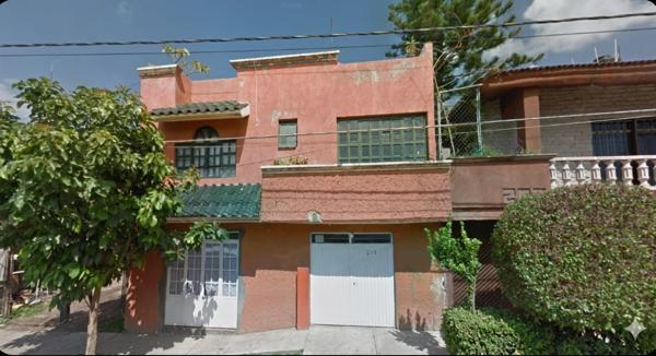Casa en Venta en Rinconada del Sur, León, GTO: Espaciosa y Bien Ubicada Casa en Venta en Rinconada del Sur, León, GTO: Espaciosa y Bien Ubicada