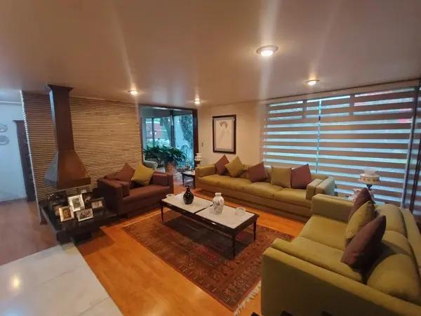 CASA EN VENTA CIUDAD SATÉLITE CASA EN VENTA CIUDAD SATÉLITE