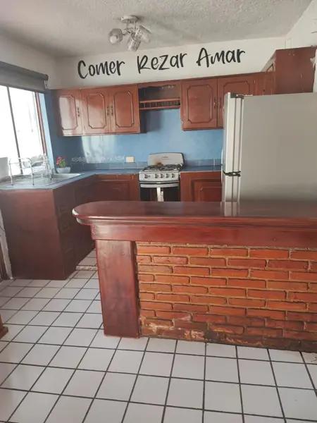 Casa a 10 minutos de FORUM - Cuernavaca. Casa a 10 minutos de FORUM - Cuernavaca.