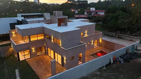 Hermosa residencia en venta en el fraccionamiento los Bejucos (Coatepec, Veracruz)