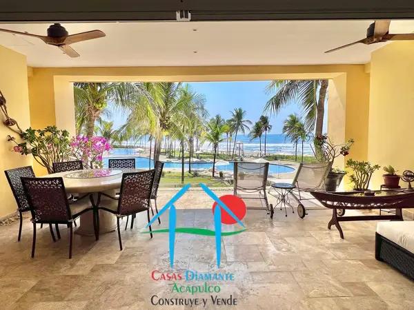 Departamento con 3 recámaras y terrazas con vista al mar y campo de golf
