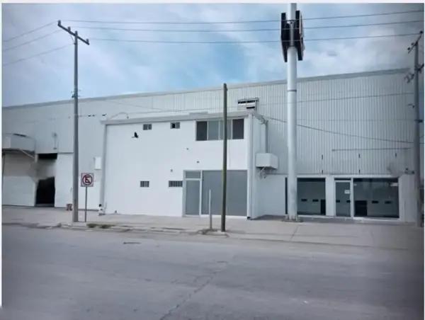BODEGA EN RENTA, PEQUEÑA ZONA INDUSTRIAL EN TORREÓN, COAHUILA