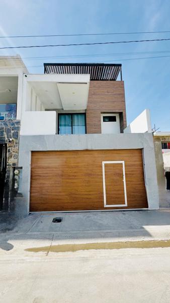 Casa con terraza pergolada y amplios espacios en venta en Colinas de la Presa, Tijuana