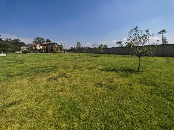 TERRENO EN VAL´QUIRICO  EN $10,800 X MT