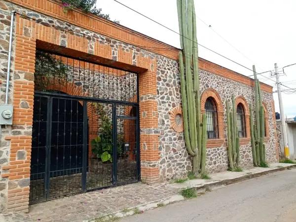 SE VENDE DE CASA – FINCA EN ZAPOTLAN DE JUÁREZ, HGO.