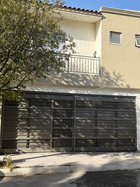 Casa en Venta en Los Rincones Residencial