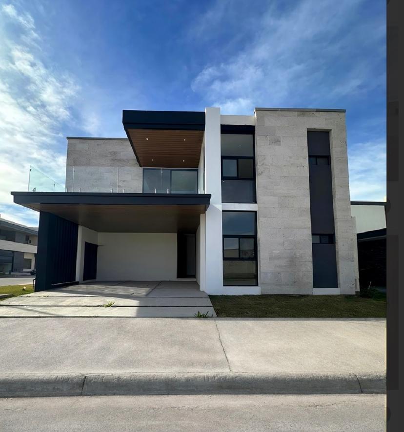 Foto 0 de CASA EN VENTA EN EL CARDENCHAL CON RECAMARA EN PLANTA BAJA | Id nn-gwi393