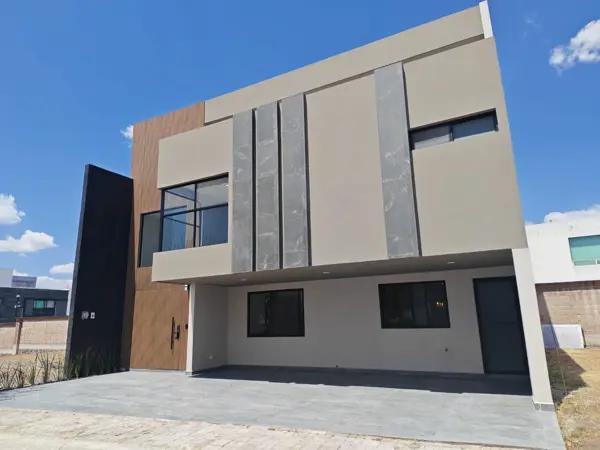 Casa en Venta en Lomas de Angelópolis 2, Zonas azul, Execelente Ubicación y Acabados Premium