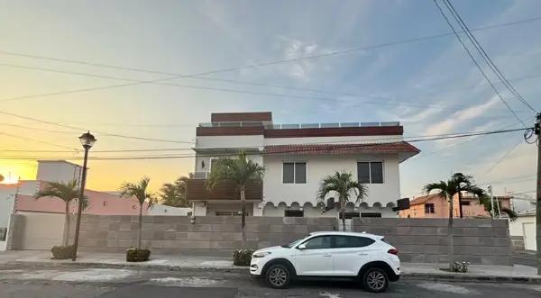 GRAN OPORTUNIDAD DE RESIDENCIA EN VENTA CERCA DE PLAZA MOCAMBO (BOCA DEL RIO, VERACRUZ)