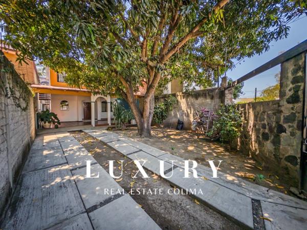 Oportunidad insuperable cerca de la Universidad de Colima. Casa en venta con 4 recámaras
