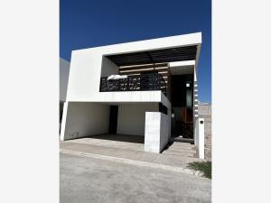 Casa en venta en Los Viñedos, Torreón, Coahuila de Zaragoza Casa en venta en Los Viñedos, Torreón, Coahuila de Zaragoza
