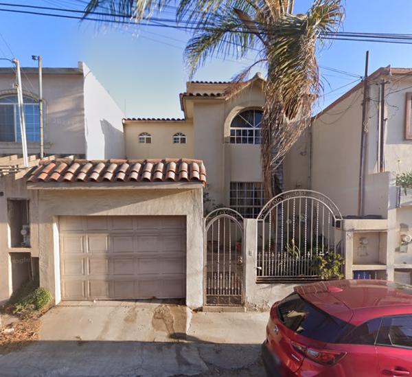 Casa en venta en Moderna, Ensenada, Baja California