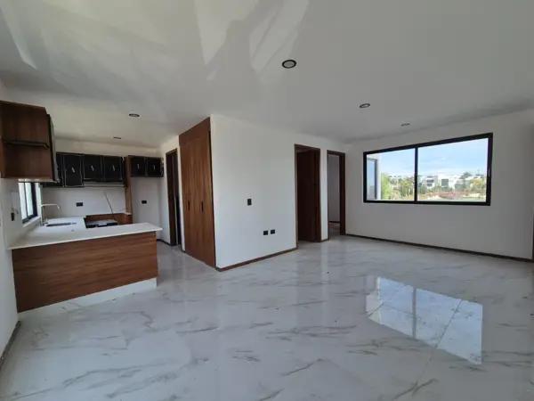 DEPARTAMENTO EN RENTA EN PLANTA BAJA EN LOMAS DE ANGELÓPOLIS.