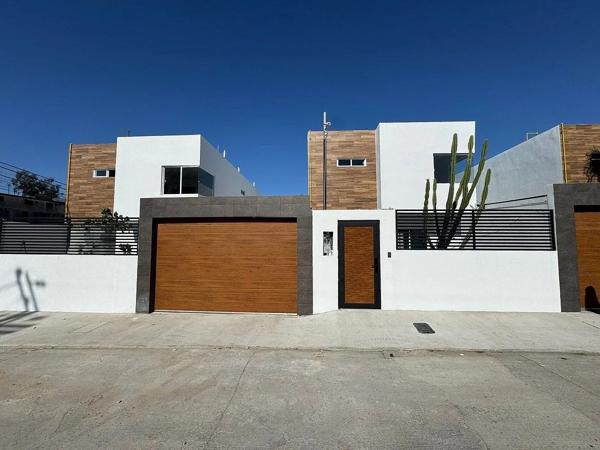 Casa Nueva en Venta en Col. Francisco Villa | Amplio Terreno + Ubicación Céntrica Casa Nueva en Venta en Col. Francisco Villa | Amplio Terreno + Ubicación Céntrica