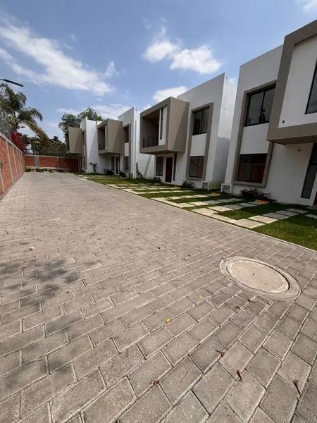 Casa en venta en Lomas de Jiutepec, Jiutepec, Morelos Casa en venta en Lomas de Jiutepec, Jiutepec, Morelos