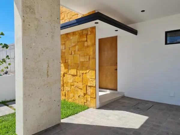 Hermosa casa en Viñedos con excelentes acabados y espacios