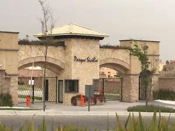 Terrenos en venta parque Sicilia Lomas de Angelópolis. Zona Sonata