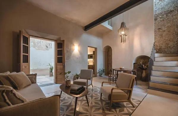 Casa en venta a unos pasos del Parque de Santa Lucía Casa en venta a unos pasos del Parque de Santa Lucía