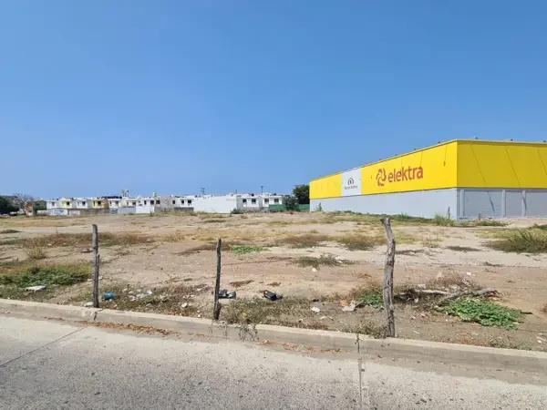 Terreno Comercial Mixto en Venta en Mazatlán - Excelente Ubicación en Jacarandas
