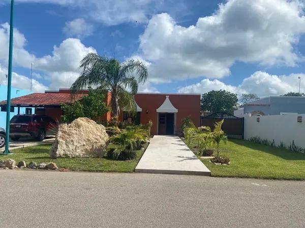 Casa estilo Hacienda en Venta en Residencial Baspul, Chicxulub Pueblo