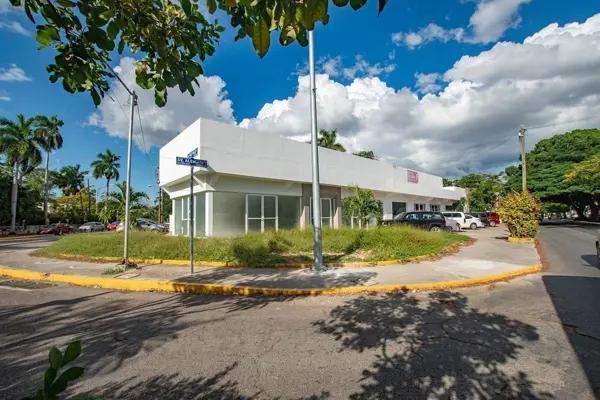 Local comercial de 62.58 m2 en renta en la colonia Itzimná