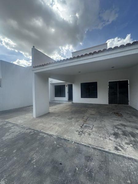 Casa en venta sobre avenida 41 - Francisco de Montejo