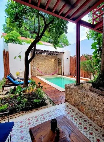 CASA EN VENTA EN EL BARRIO SANTA ANA, CENTRO DE MÉRIDA