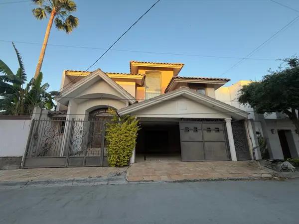 Casa en venta en Residencial las Isabeles, Torreón, Coahuila de Zaragoza