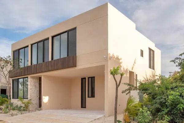 RESIDENCIA DE LUJO EN VENTA EN EL EXCLUSIVO YUCATÁN COUNTRY CLUB