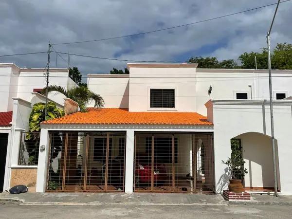 CASA DE 3 RECÁMARAS EN VENTA | MONTES DE AMÉ CASA DE 3 RECÁMARAS EN VENTA | MONTES DE AMÉ