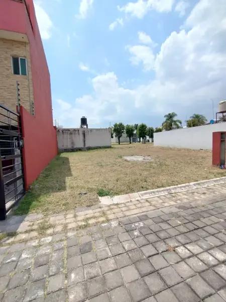 VENTA TERRENO FRACC CALABRIA AEROPUERTO HERMANOS SERDAN CHOLULA PUEBLA