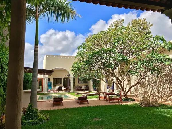 Hotel Boutique con 7 habitaciones en Venta el Centro de Mérida.