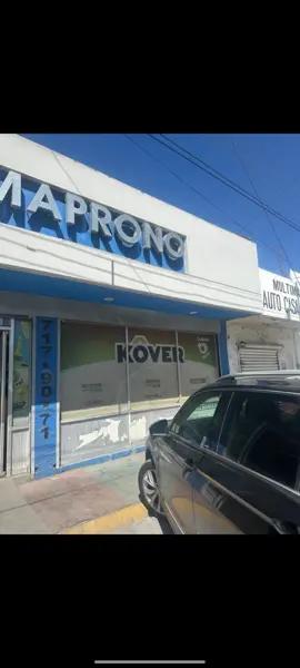 Local comercial frente al Bosque Local comercial frente al Bosque