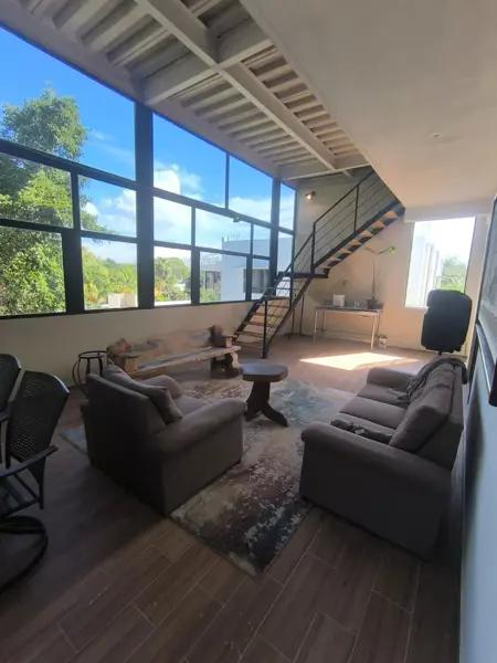 Departamento con roof top rodeado de naturaleza