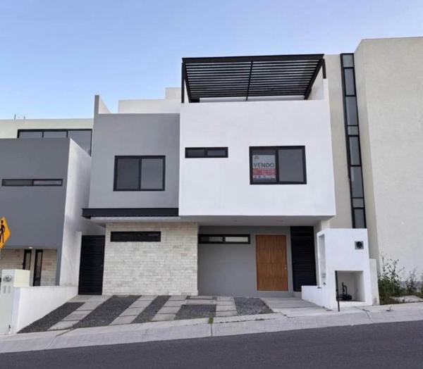 Casa en condominio en venta en Zibatá, El Marqués - Amplia y funcional