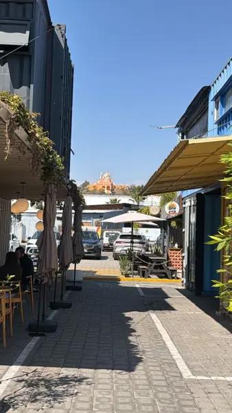 Local en renta en planta baja con terraza en Container City, San Andrés Cholula Local en renta en planta baja con terraza en Container City, San Andrés Cholula