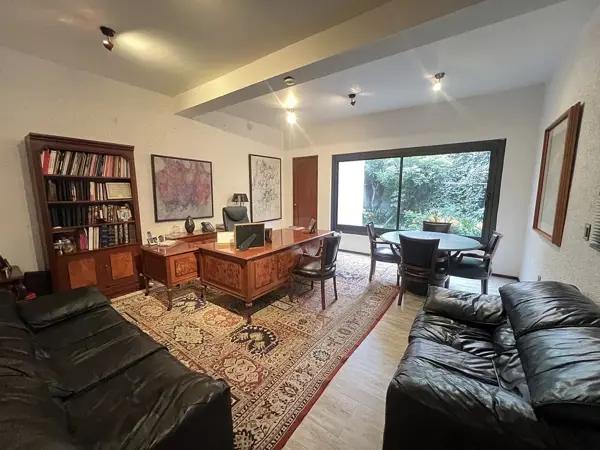 CASA EN RENTA CON USO DE SUELO – SAN PEDRO DE LOS PINOS