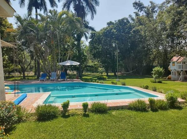 Casa de descanso, Villa, Quinta, en venta en Ticumán, Morelos