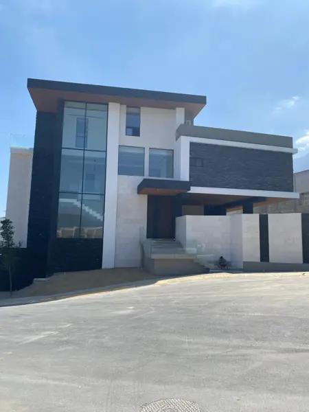 Venta de Residencia en Sierra Alta, Sector 10 / $49,500,000.00 Venta de Residencia en Sierra Alta, Sector 10 / $49,500,000.00