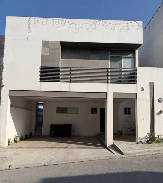 CASA EN VENTA EN CUMBRES ELITE PRIVADAS, SECTOR BOSQUES.