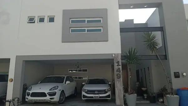 CASA EN VENTA, COL.  LA RIOJA / ZONA CARRETERA NACIONAL