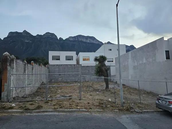 TERRENO RESIDENCIAL EN VENTA, CUMBRES ELITE 6o. SECTOR TERRENO RESIDENCIAL EN VENTA, CUMBRES ELITE 6o. SECTOR
