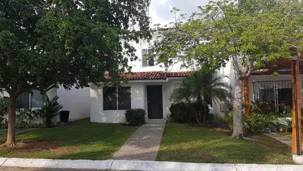 CASA EN VENTA EN BAHIA DE BANDERAS