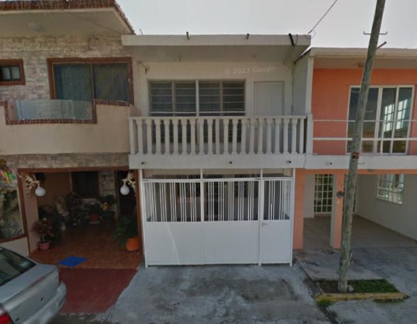!!Casa En Venta De Adjudicación Bancaria Ubicada En VERACRUZ!!
